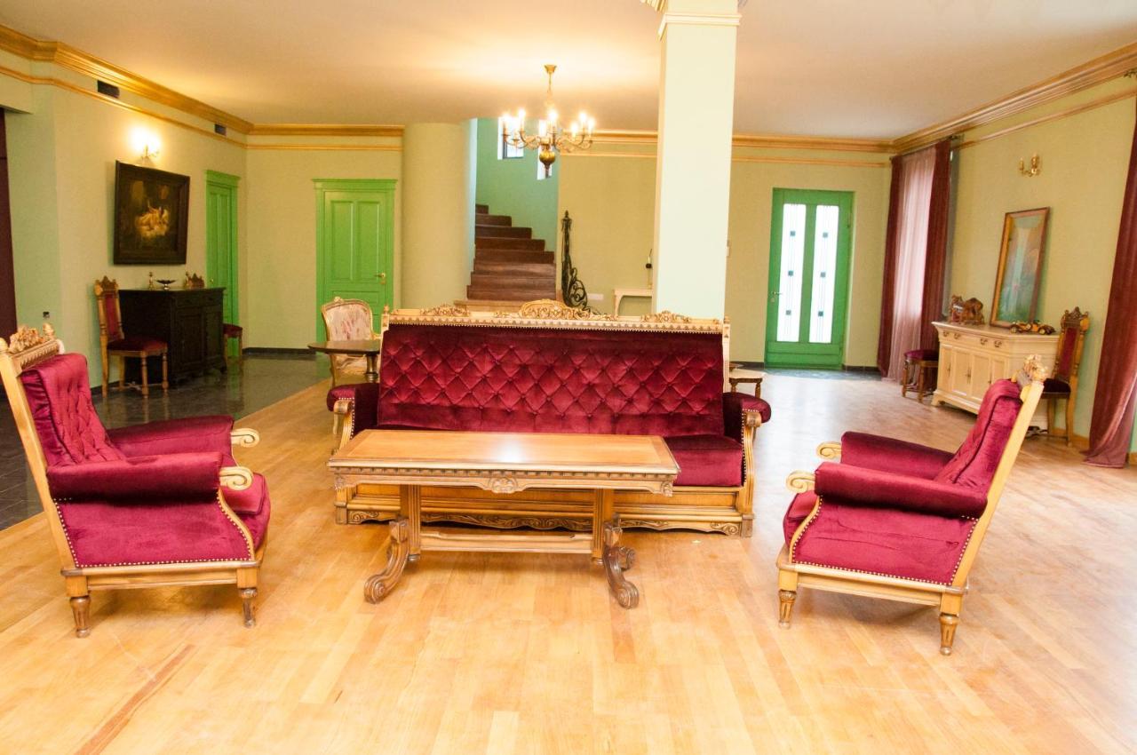 X Hotel Γιερεβάν Εξωτερικό φωτογραφία