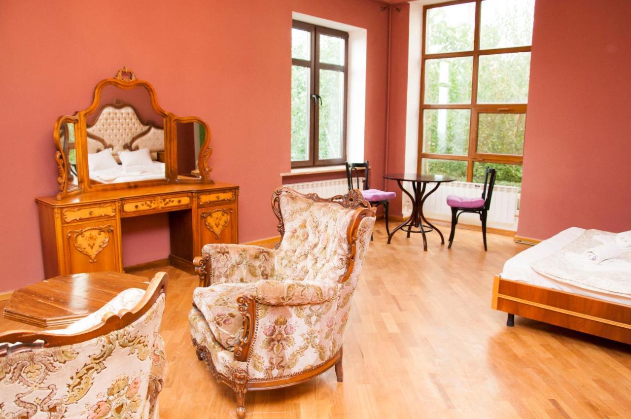 X Hotel Γιερεβάν Εξωτερικό φωτογραφία
